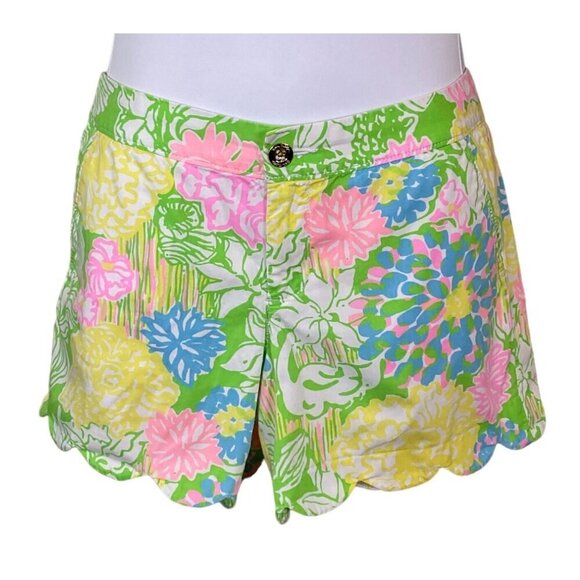 Lilly Pulitzer Buttercup Scalloped Hem 5" Shorts Bright Multicolor Florals Sz 4 - Picture 1 of 12